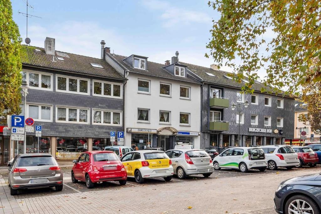 Stylischer Wohntraum Ronsdorf Naehe Dus & Dortmund & Koeln & Essen Appartement